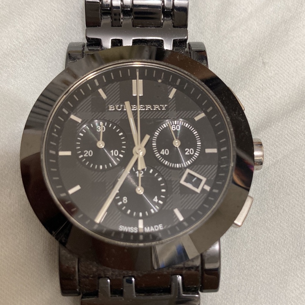 Burberry | Ceramic Chronograph Men's Watch - Model: BU1771 - Picture 2 of 9